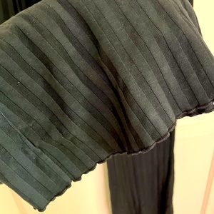 AERIE OFFLINE high-waist ruffle hem flare leggings, size large